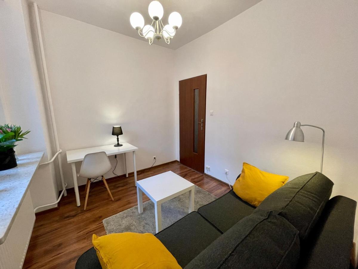 Diamond Metro Wifi 300 Mbs 70'Tv Netflix Hbo Appletv+ Apartment Varşovia Exterior foto